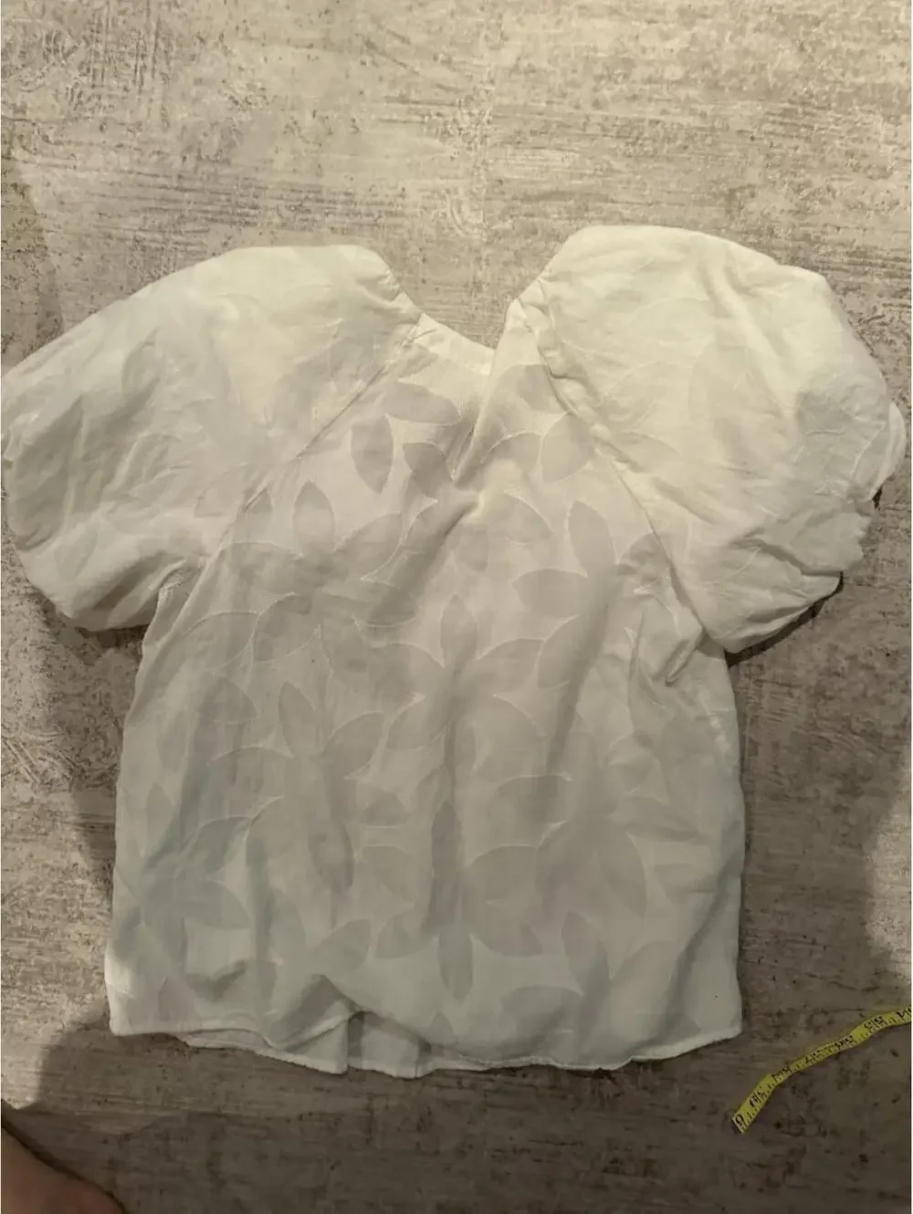 NWOT Anthropologie White Cotton Floral Embroidered Puff Short Sleeve Blouse m
